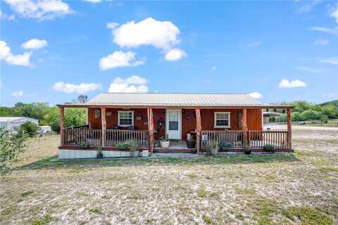 108 Lake Country Drive, Mathis, TX 78368