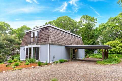 31 Periwinkle Lane, Mashpee, MA 02649