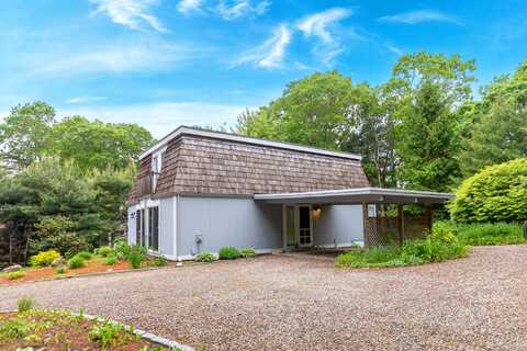 31 Periwinkle Lane, Mashpee, MA 02649