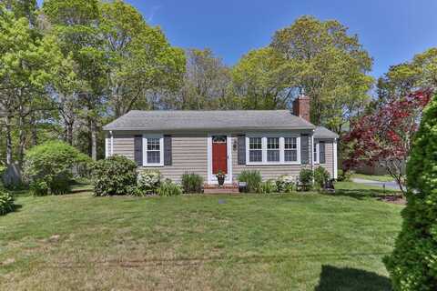 26 Crowes Purchase, West Yarmouth, MA 02673