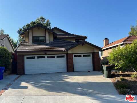 28707 Greenwood Pl, Castaic, CA 91384