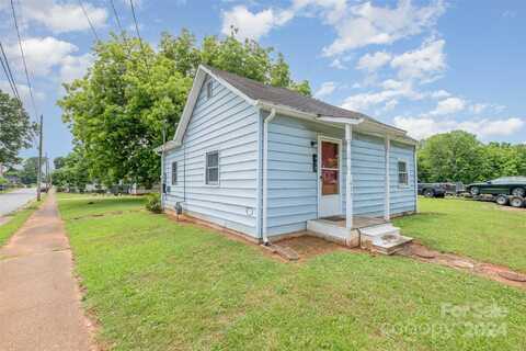 617 E B Street, Newton, NC 28658