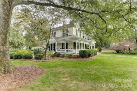 2 Kings Mountain Street, York, SC 29745