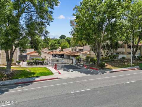 28947 Thousand Oaks Boulevard, Agoura Hills, CA 91301