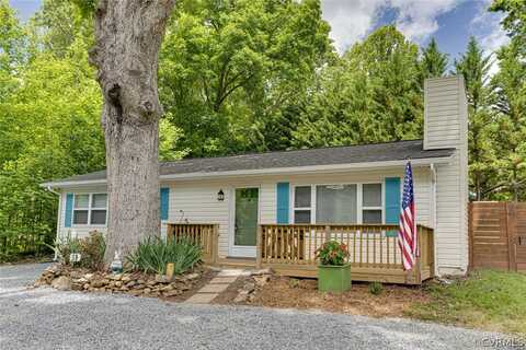 59 Redbud Drive, Louisa, VA 23093