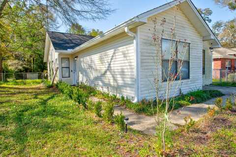 305 Nathey Avenue, Niceville, FL 32578