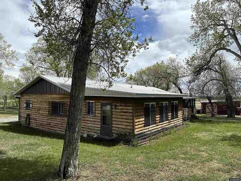 2219 Missouri Valley, Pavillion, WY 82523