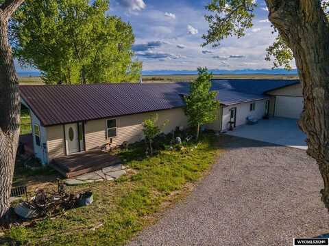 341 Tunnel Hill, Pavillion, WY 82523