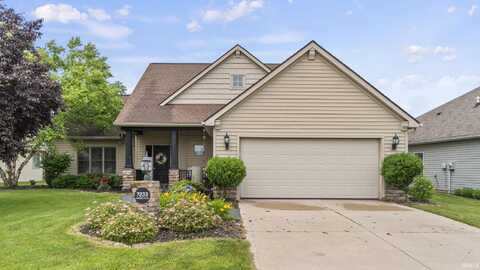 7233 Summerlyn Drive, Fort Wayne, IN 46835