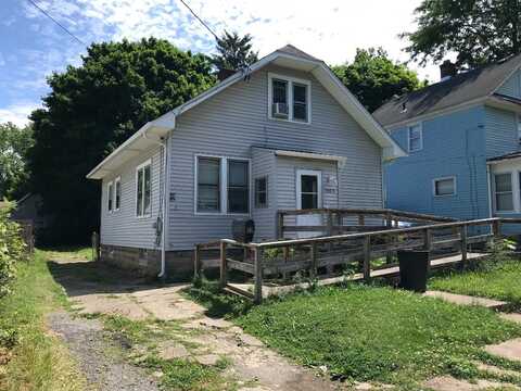 1905 MCCAIN Avenue, Erie, PA 16510