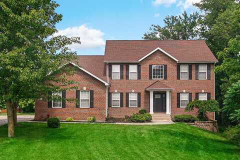 655 Gainesway Circle Road, Valparaiso, IN 46385