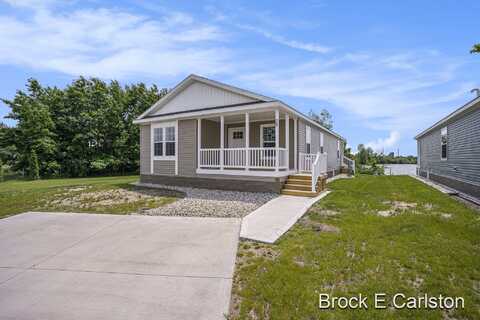 1283 E Ellis Road, Norton Shores, MI 49441