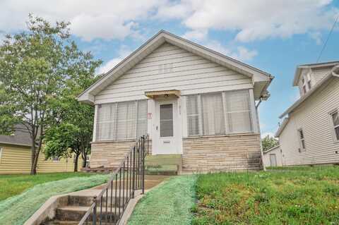 2117 S Franklin Street, South Bend, IN 46613