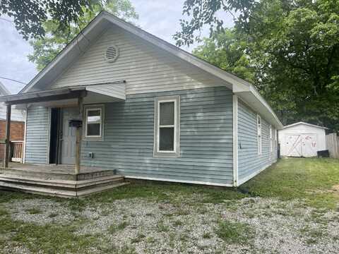 430 South Clark Avenue, Bolivar, MO 65613