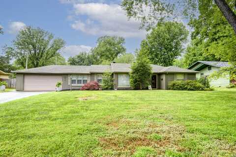 1975 South Meadowview Avenue, Springfield, MO 65804