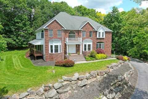 11 Crestview Lane, Sparta, NJ 07871