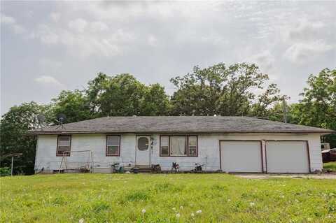 9001 E 253rd Street, Freeman, MO 64746