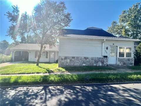 524 N Walnut Street, Maryville, MO 64468