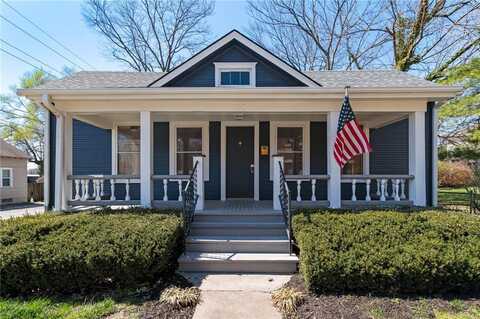 20 S Lincoln Street, Liberty, MO 64068