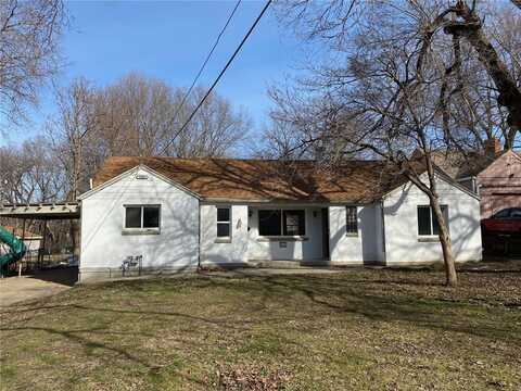 1304 W SHELEY Road, Independence, MO 64052