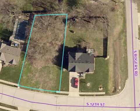 918 S 12 Street, Louisburg, KS 66053