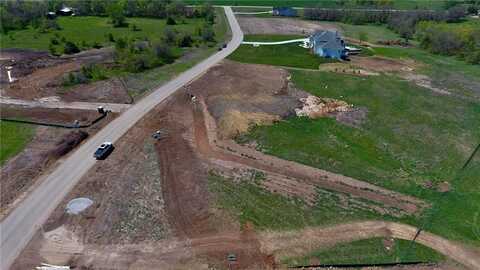 5210 W 209th Street, Stilwell, KS 66085