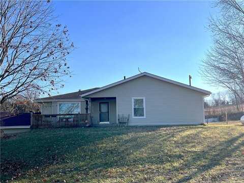 18862 258th Road, Atchison, KS 66002