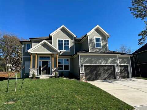 1521 SW Hedgewood Lane, Lees Summit, MO 64081