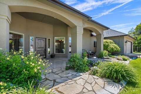 9645 Umpqua River Ct, Boise, ID 83714