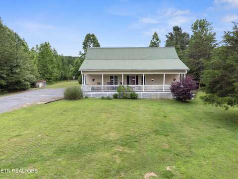 175 County Road 677, Riceville, TN 37370