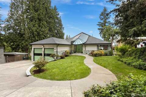 31633 E Lake Morton Dr SE, Kent, WA 98042