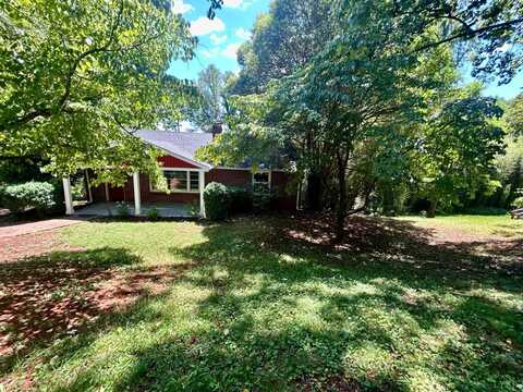 136 Linden Avenue, Lynchburg, VA 24503