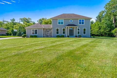 N25w27243 Orchard Ln, Pewaukee, WI 53072