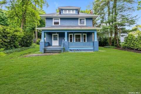 126 High Street, Huntington, NY 11743