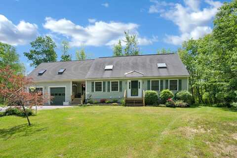 45 Groves Road, Yarmouth, ME 04096