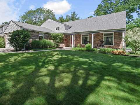 416 Green Valley Drive, Naperville, IL 60540