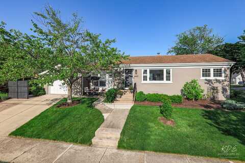 4443 Douglas Road, Downers Grove, IL 60515