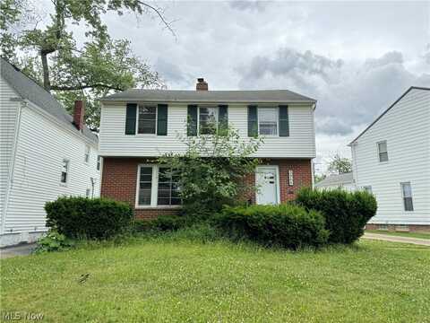 3966 Meadowbrook Boulevard, Cleveland, OH 44118