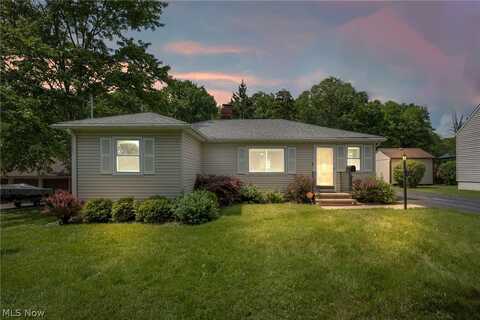 105 Powers Road, Bedford, OH 44146