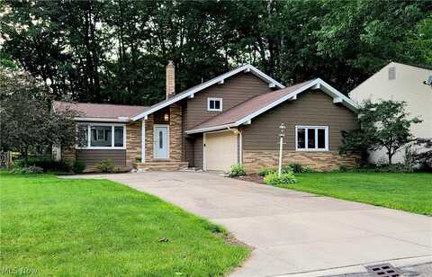 10290 Clipper Cove, Aurora, OH 44202