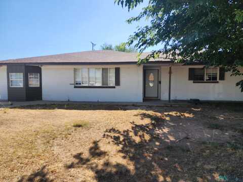 2303 Cornell, Roswell, NM 88203