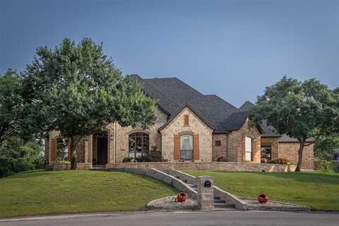 159 Silver Valley Lane, Fort Worth, TX 76108