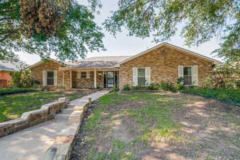 1525 Estates Way, Carrollton, TX 75006