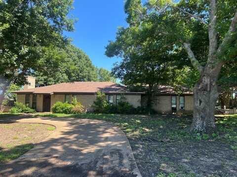 413 Brookside Road, Waxahachie, TX 75167