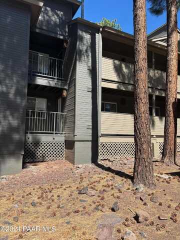 1385 W University Avenue, Flagstaff, AZ 86001