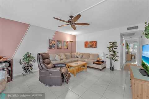 2035 Ventnor H, Deerfield Beach, FL 33442