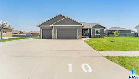 610 Meadow St, Baltic, SD 57003