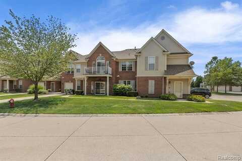 8475 HEYWOOD Circle, Sterling Heights, MI 48312