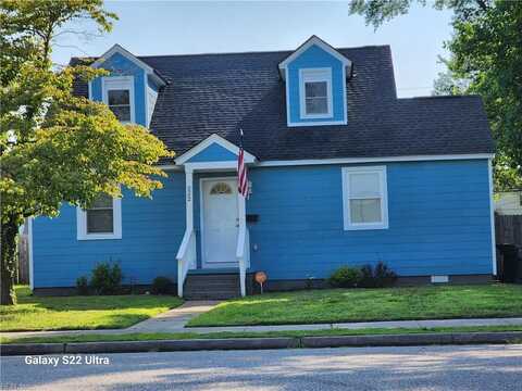 222 Wythe Parkway, Hampton, VA 23661