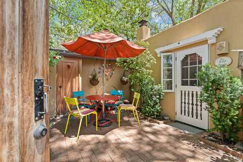 839 E Palace Avenue, Santa Fe, NM 87501